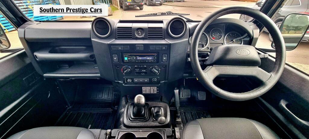 Land Rover Defender 110 2.2 Tdci Xs 4Wd Mwb Euro 5 Green #2