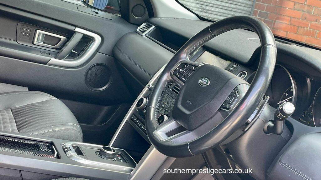 Land Rover Discovery Sport 2.0 Td4 Hse Luxury 4Wd Euro 6 Ss Red #3