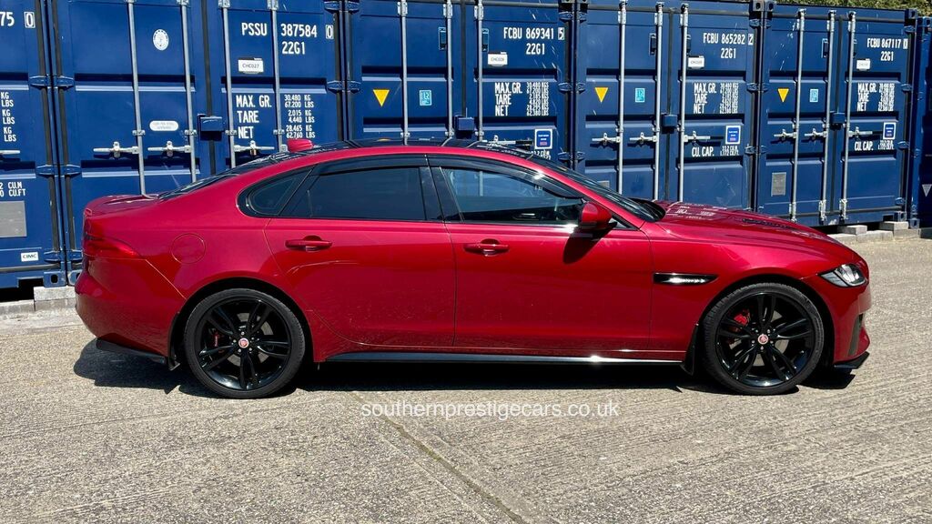 Jaguar XF 3.0D V6 S Euro 6 Ss Red #5