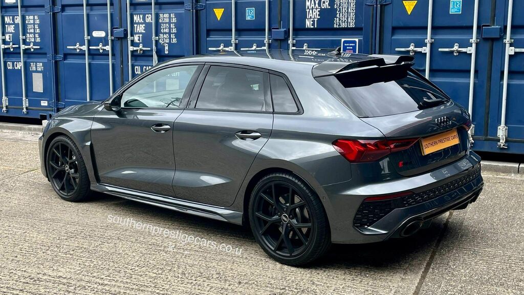 Audi RS3 2.5 Tfsi Carbon Black Sportback S Tronic Quattro E Grey #4