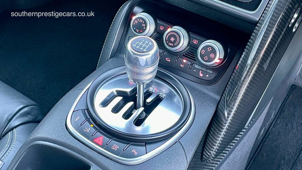 Audi R8 5.2 Fsi V10 Quattro Euro 5 Grey #3