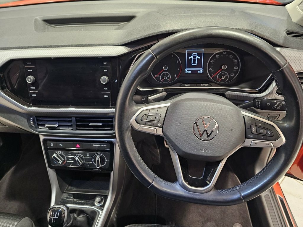 Volkswagen T-Cross 1L Active PK71ZDL Orange #4