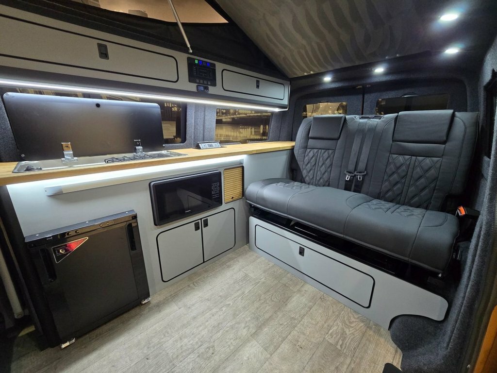 Volkswagen Campervan 2L Highline Brown #2