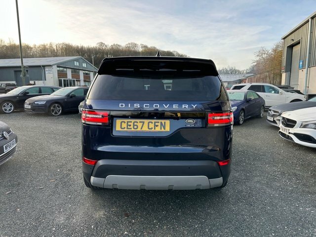 Land Rover Discovery Td V6 Hse Luxury CE67CFN Blue #5