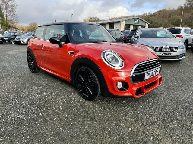 Mini Hatch Cooper Hatchback Orange