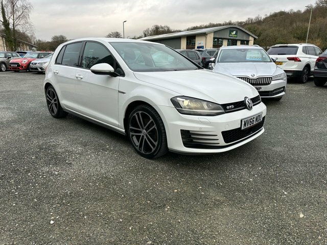 Volkswagen Golf Tdi Bluemotion Tech Gtd White