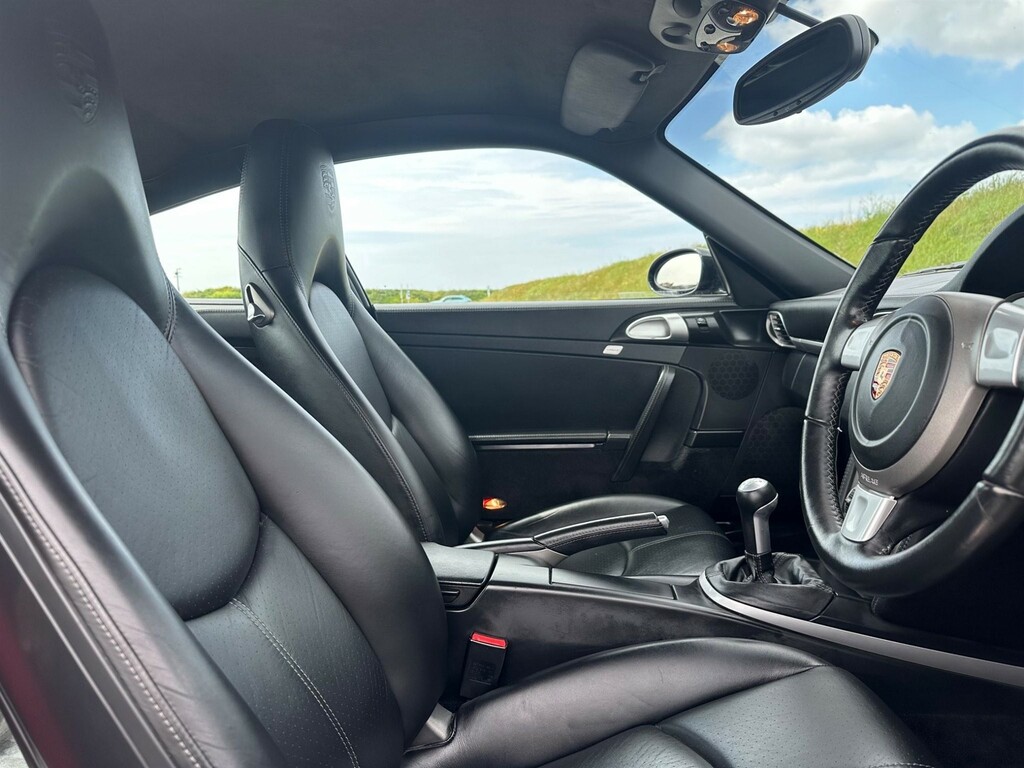 Porsche 911 3.8 997 Carrera S Black #2