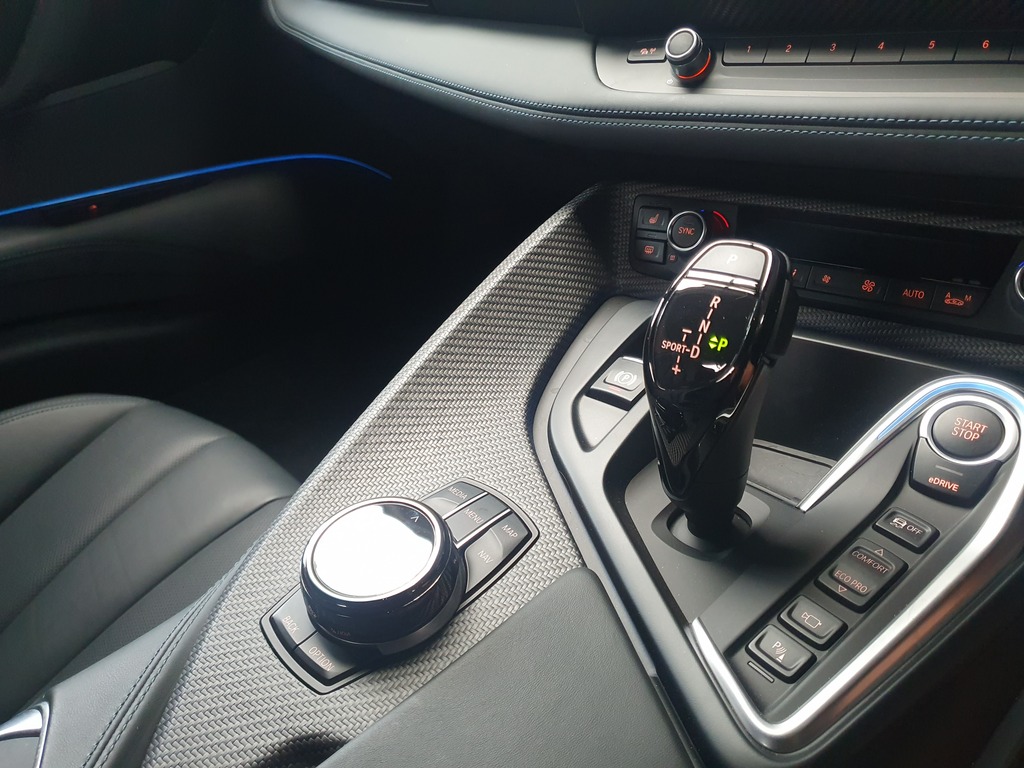 BMW i8 Convertible SS36MSX White #6