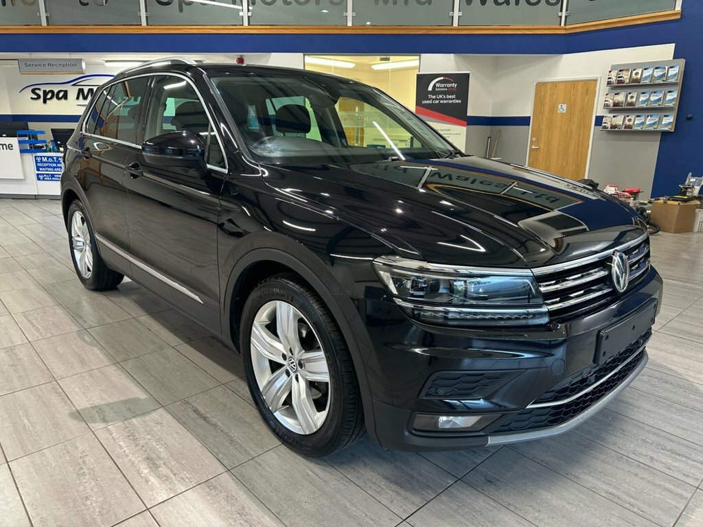 Volkswagen Tiguan 2L Sel Black
