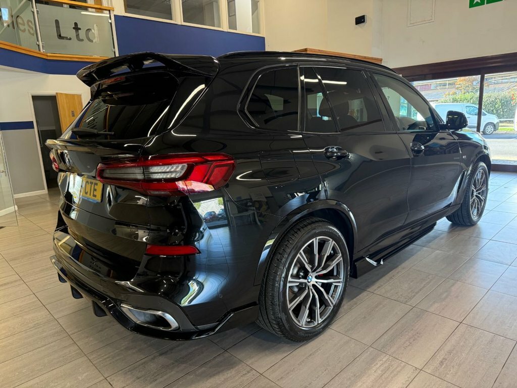 BMW X5 3L M Sport SM19CTE Black #3