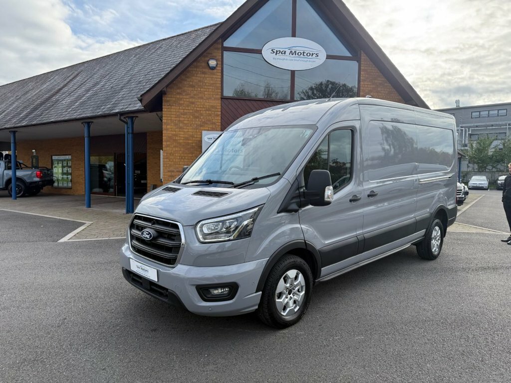 Ford Transit Custom 2L Limited Grey