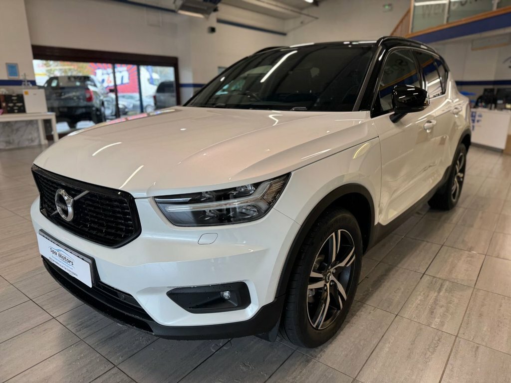 Volvo XC40 2L R-design White #3