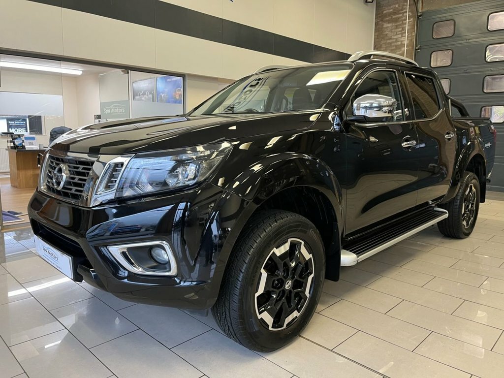 Nissan Navara 2.3L Tekna FX69VZK Black #3