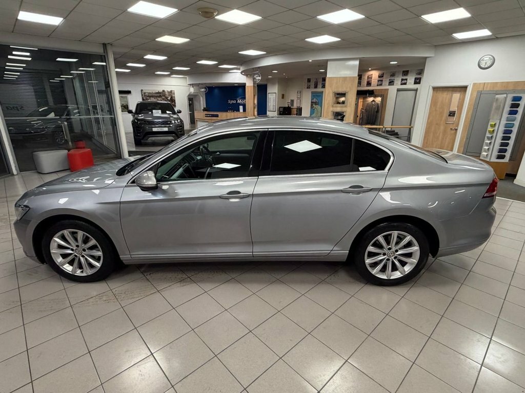 Volkswagen Passat 2L Se Business YR18XOC Silver #4