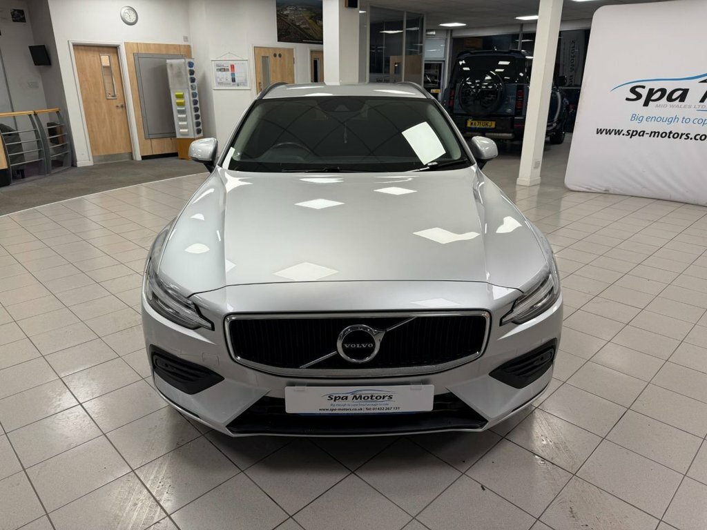 Volvo V60 2L Momentum Plus RN19GTZ Silver #2