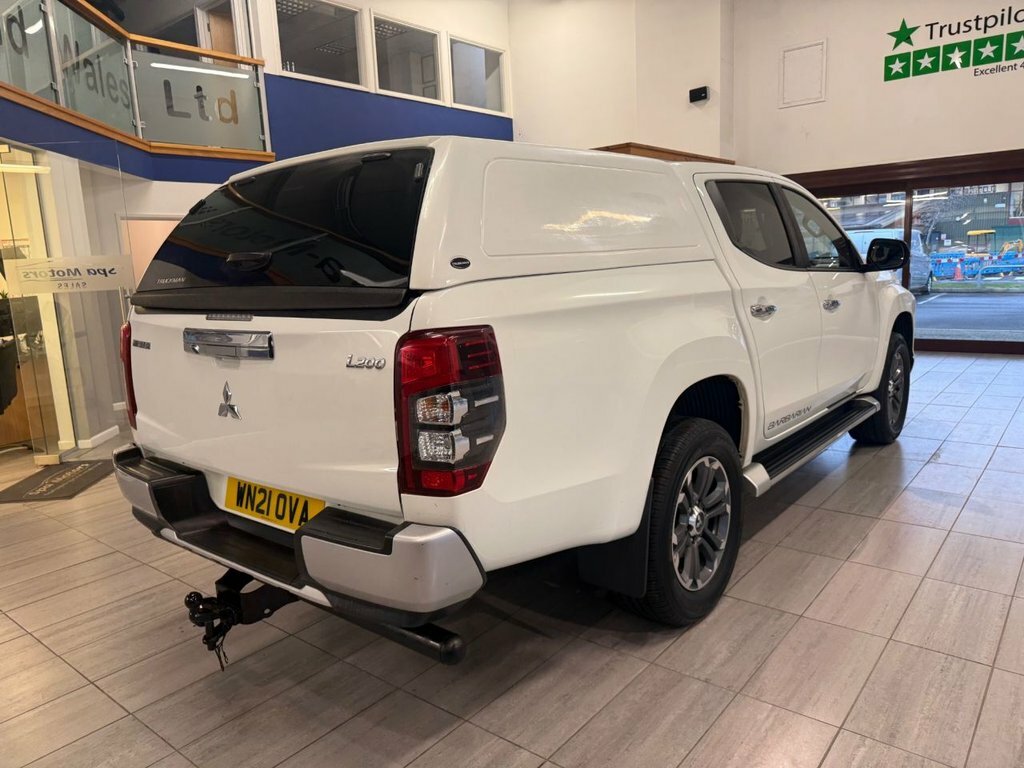 Mitsubishi L200 2.2L Dc Barbarian WN21OVA White #3