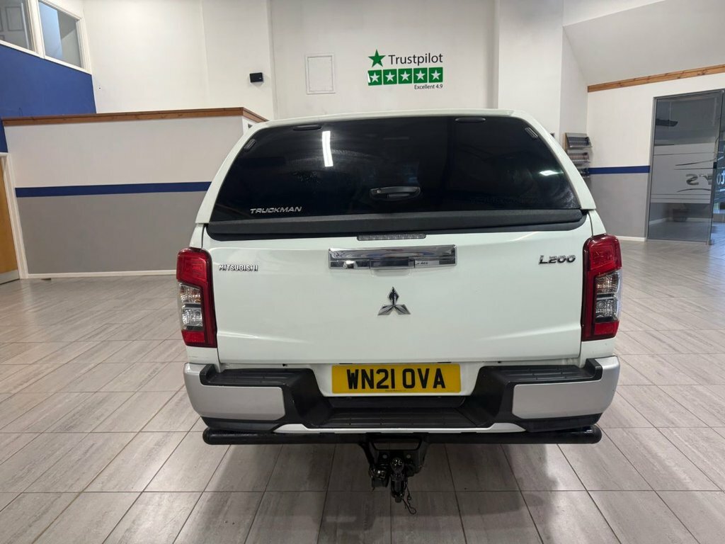 Mitsubishi L200 2.2L Dc Barbarian WN21OVA White #4