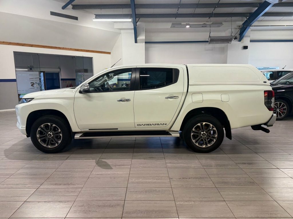 Mitsubishi L200 2.2L Dc Barbarian WN21OVA White #6