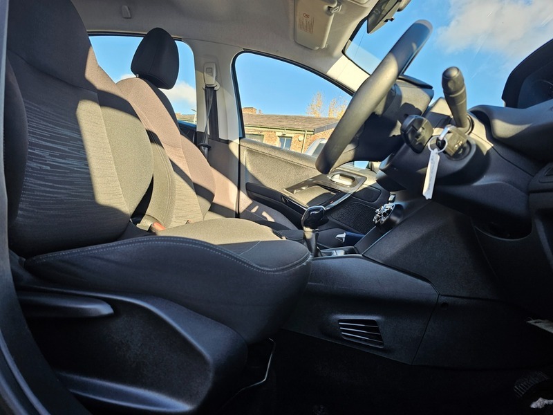 Peugeot 208 Hdi Access Plus Grey
