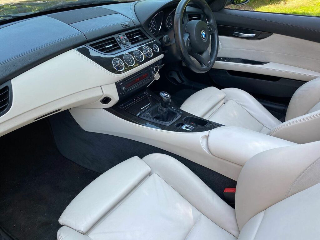 BMW Z4 2.5 23I M Sport Sdrive NC11HBZ Black #2