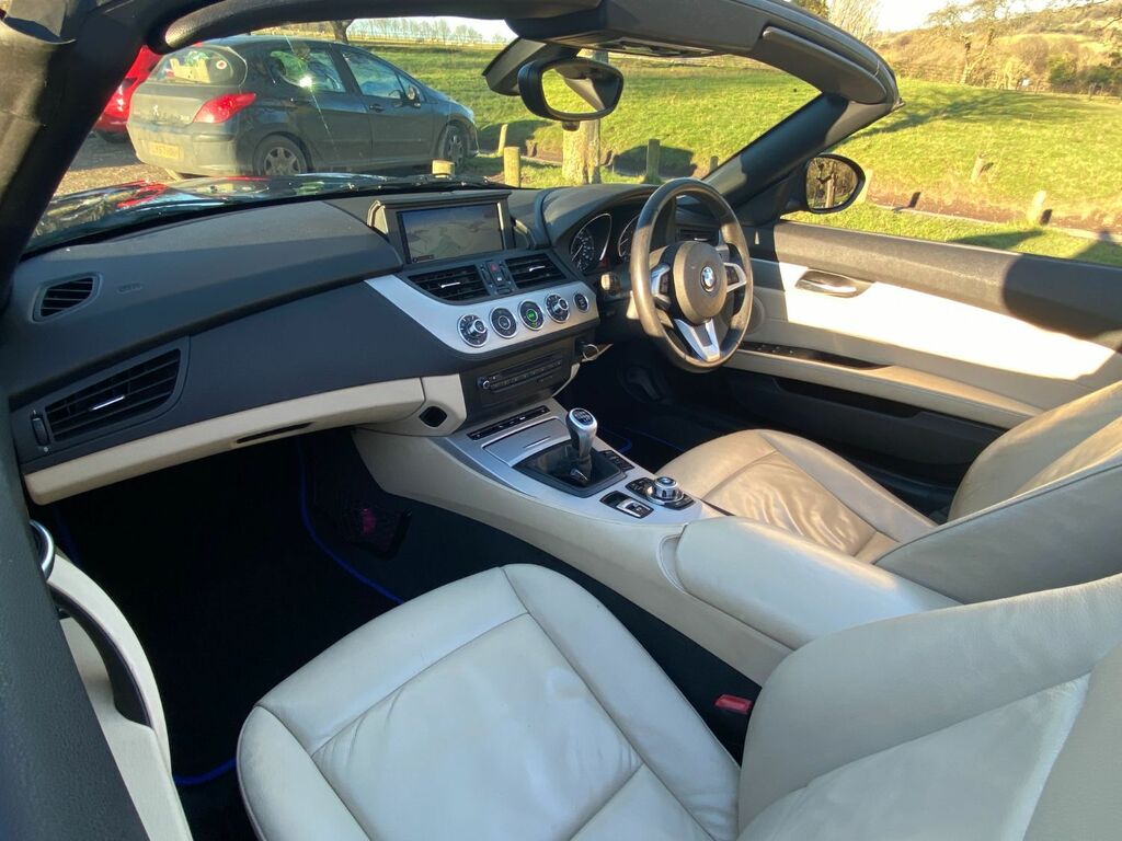 BMW Z4 Series Z4 Sdrive30i Roadster Blue #3