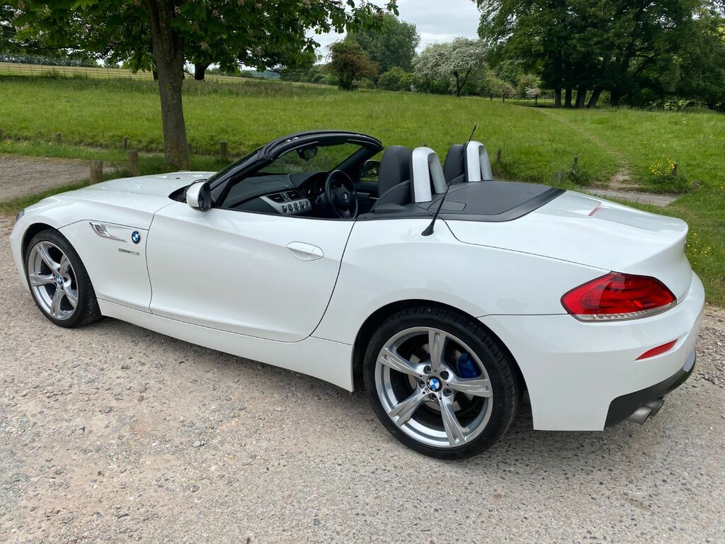 BMW Z4 Series Z4 Sdrive23i M Sport Roadster YT11CZH White #3