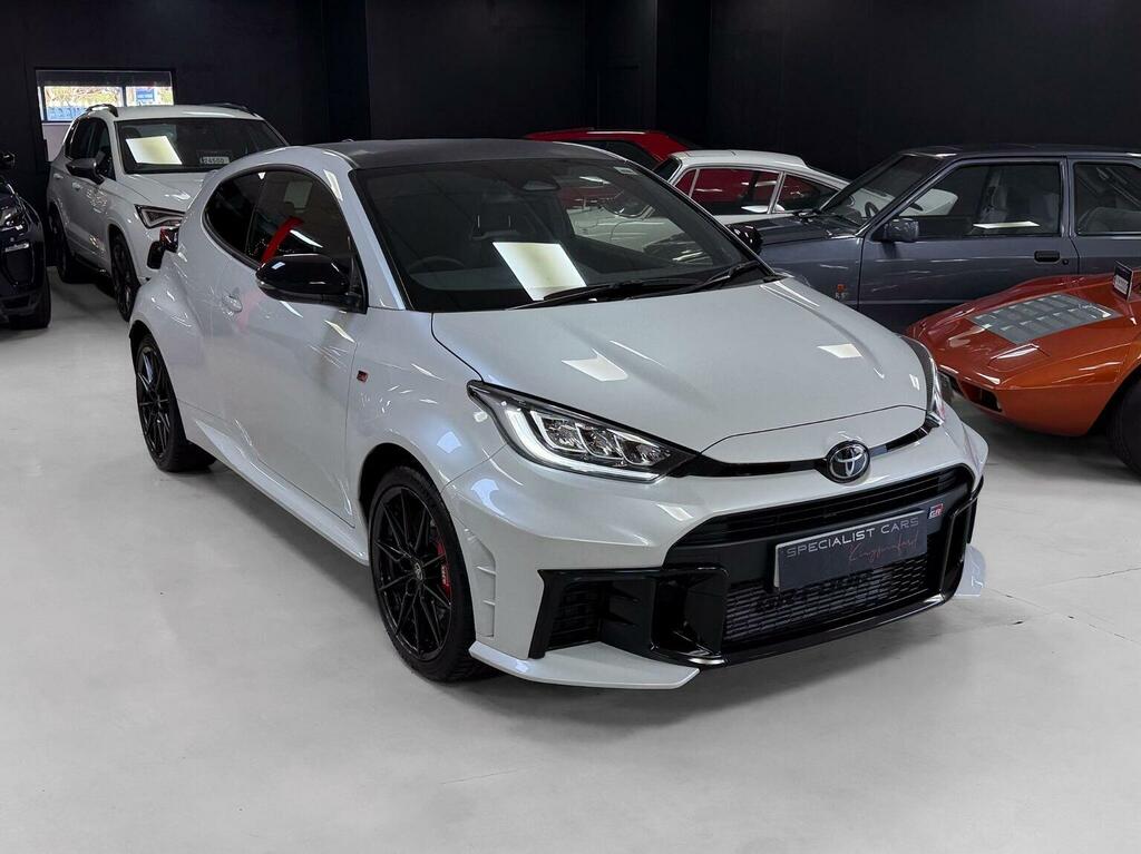 Toyota Yaris 1.6T Gr Awd Euro 6 EO74VVX White #5