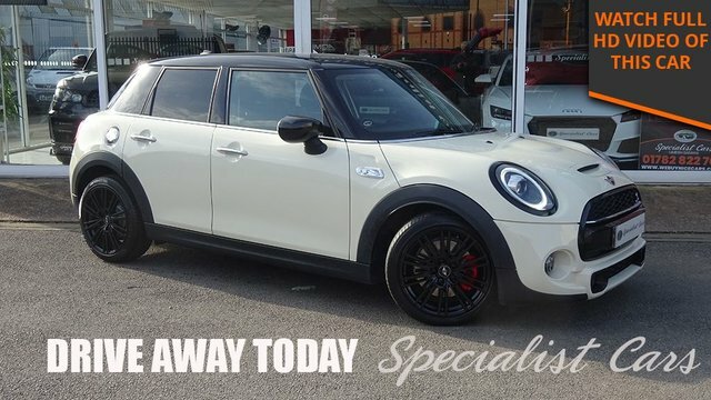 Mini Hatch Cooper S Classic Hatchback YB70OUJ White