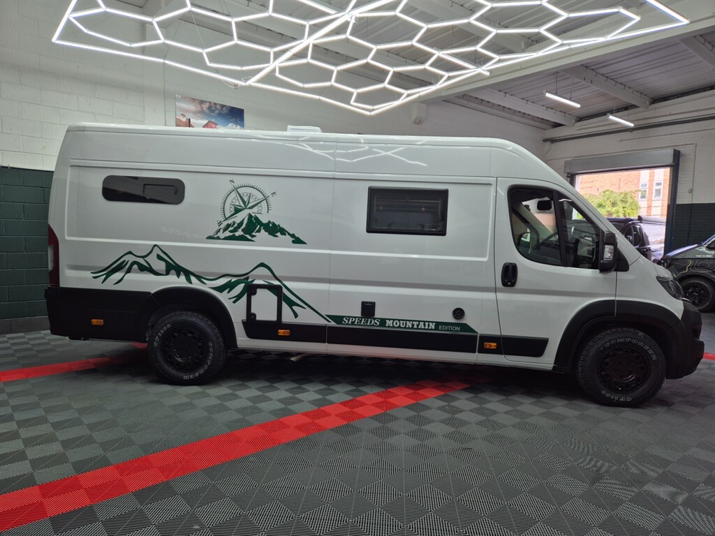 Peugeot Boxer Speeds Mountain Edition, Bluehdi 435 L4h2 Professi RJ23NWX White #5