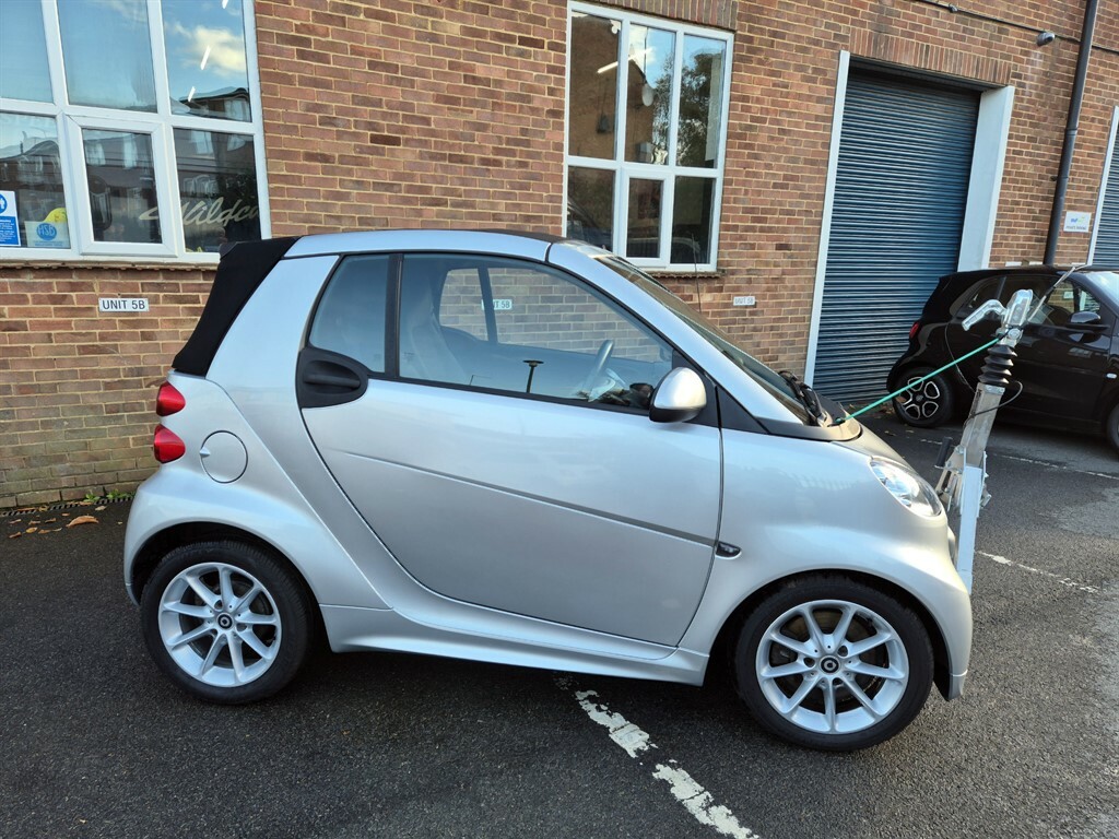 Smart Fortwo Cabrio 1.0 Passion Mhd Convertible Softtouch Motorh Silver #2
