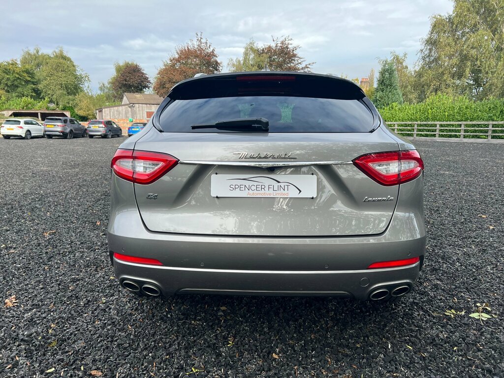 Maserati Levante V6 5-Door Grey #5