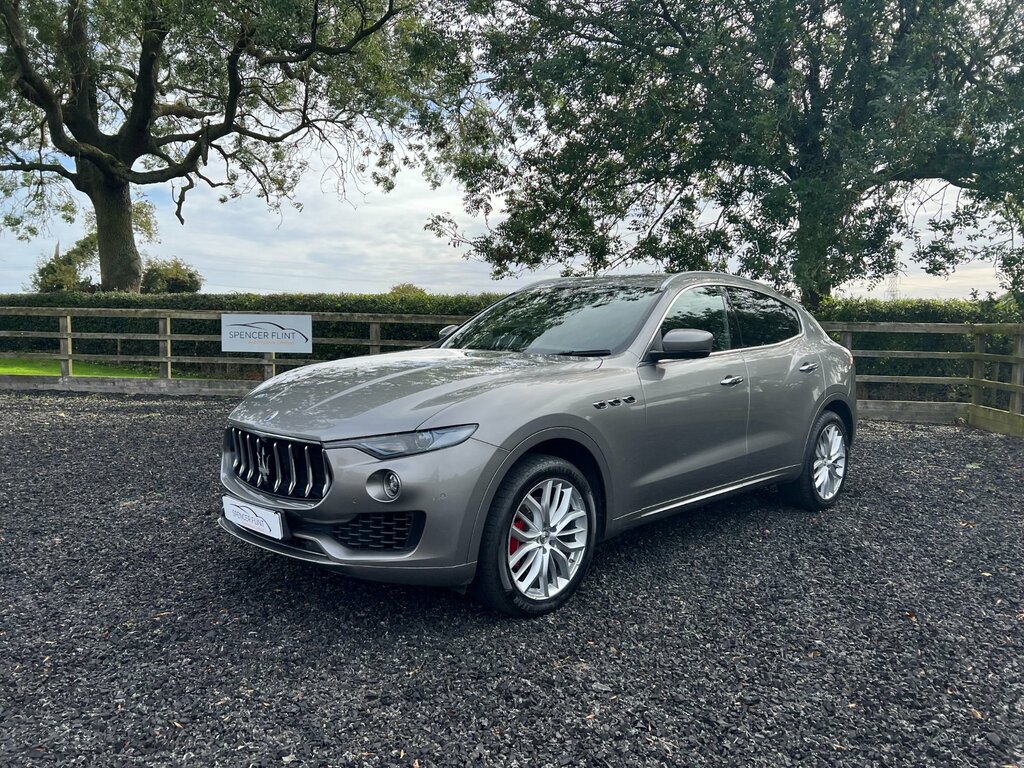 Maserati Levante V6 5-Door Grey