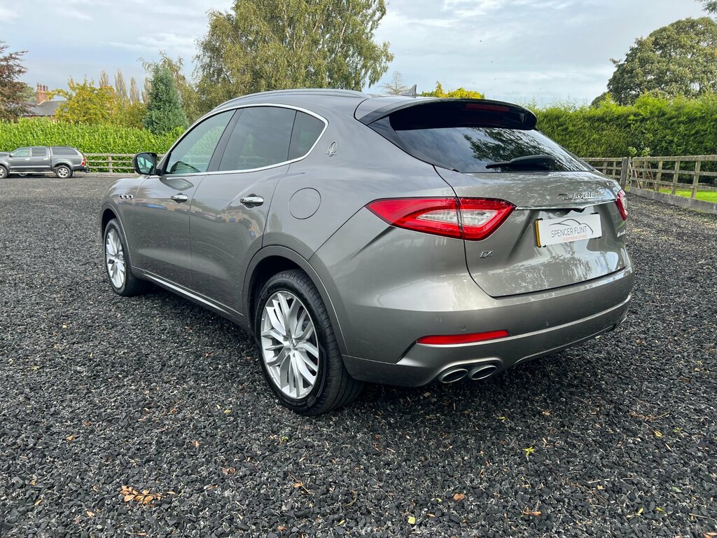 Maserati Levante V6 5-Door Grey #4