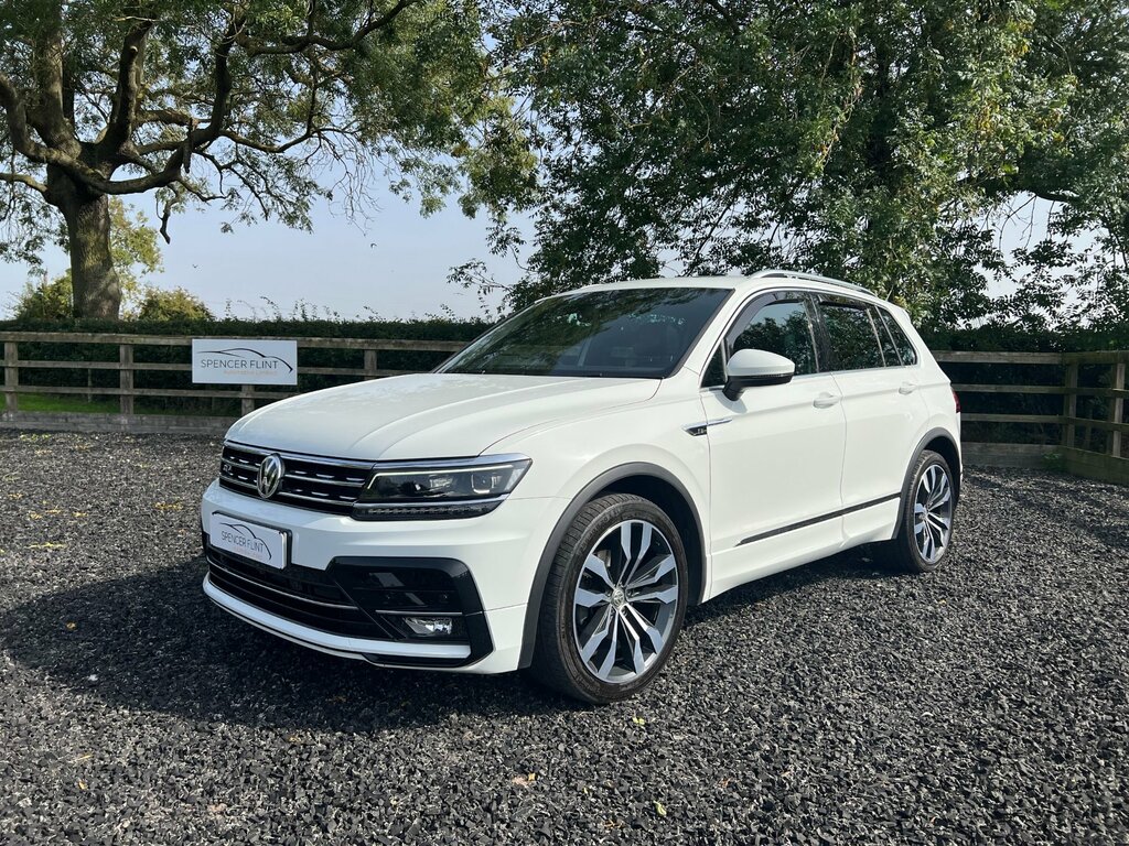 Volkswagen Tiguan R-line Tdi Bmt 4Motion 5-Door White