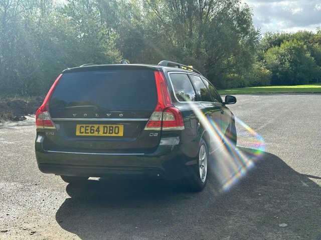 Volvo V70 D2 Business Edition Black #3