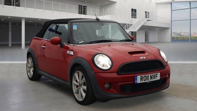 Mini Convertible Cooper S Euro 5 RO11NVF Red #3