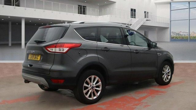 Ford Kuga Tdci Titanium Powershift Awd LE15BEC Grey #4