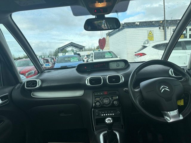 Citroen C3 Picasso Bluehdi Platinum Mpv KP16RWW White #6