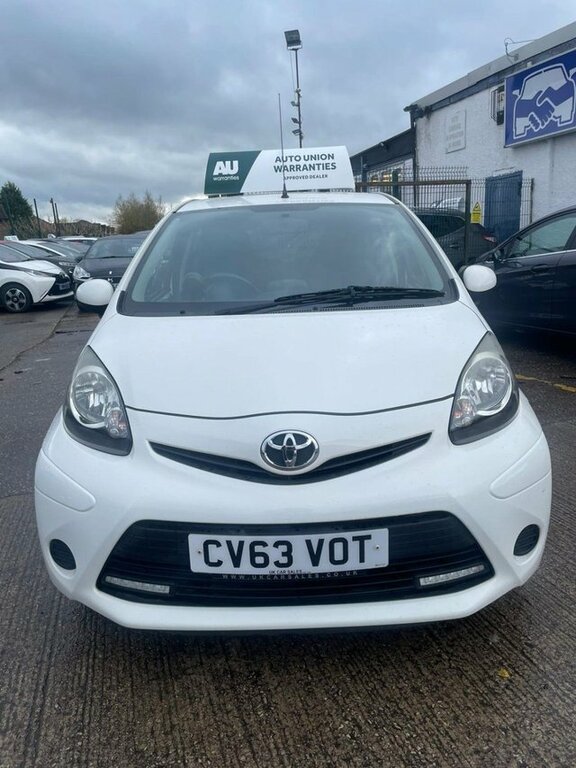 Toyota Aygo Vvt-i Move Hatchback White