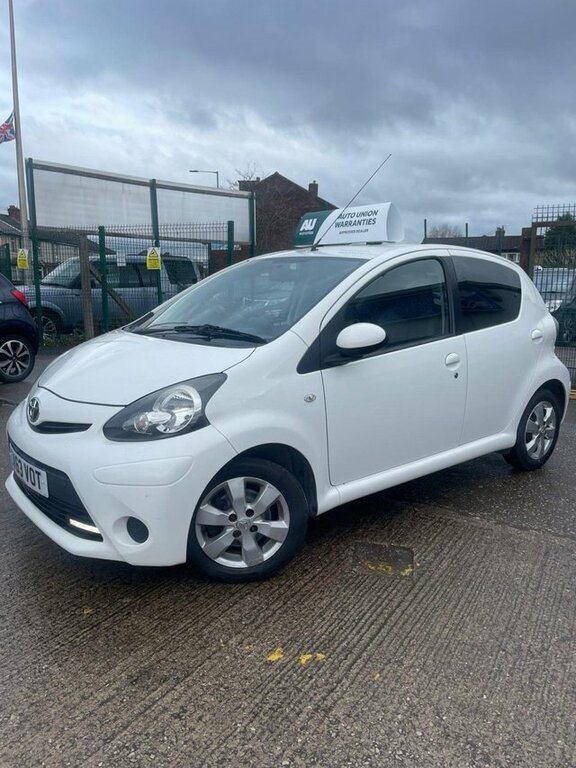 Toyota Aygo Vvt-i Move Hatchback CV63VOT White #5