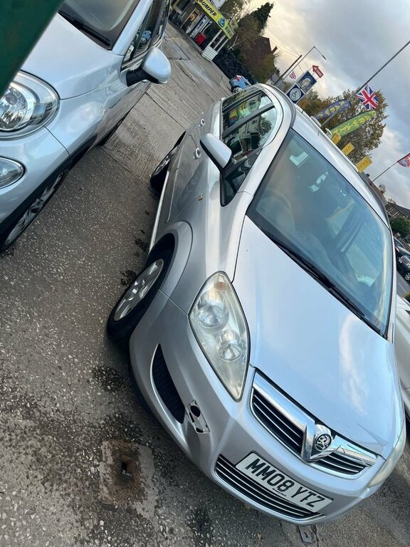 Vauxhall Zafira Exclusiv Mpv Silver #2