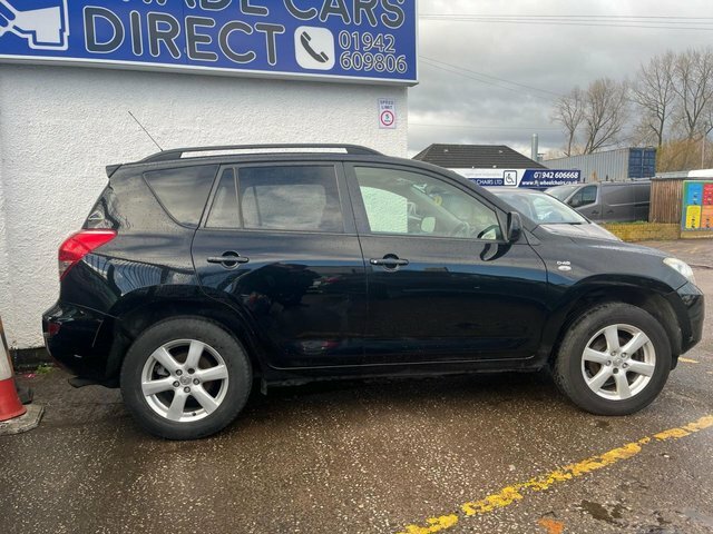 Toyota Rav 4 D-4d Xt-r Suv Black #3