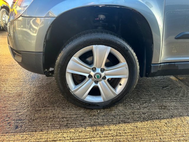 Skoda Yeti Tsi Se Suv Grey #4