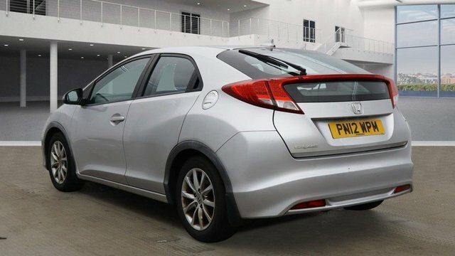 Honda Civic I-vtec Se Hatchback Silver #4