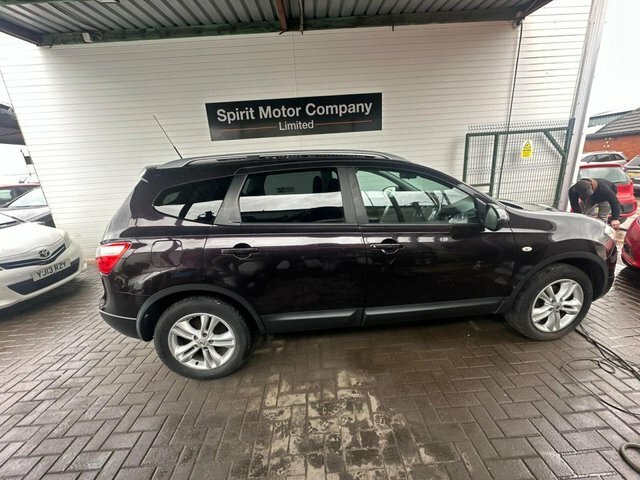 Nissan Qashqai+2 Dci Acenta Suv Black #3
