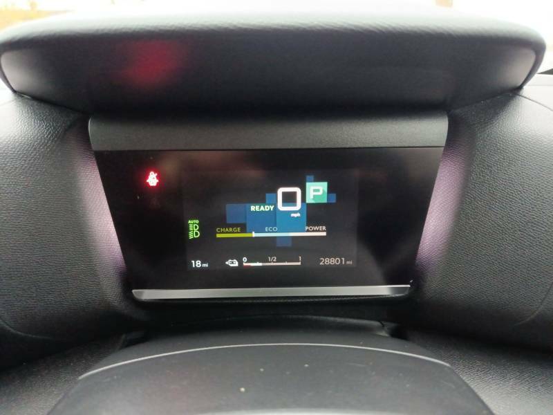 Citroen e-C4 50Kwh Shine Plus Hatchback 136 CE71DVR  #2