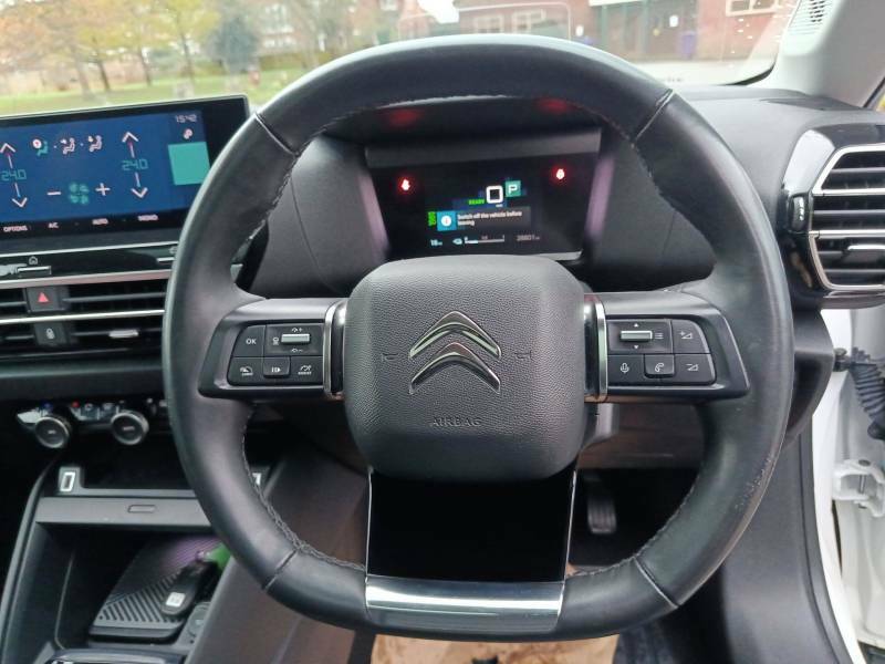 Citroen e-C4 50Kwh Shine Plus Hatchback 136 CE71DVR  #3