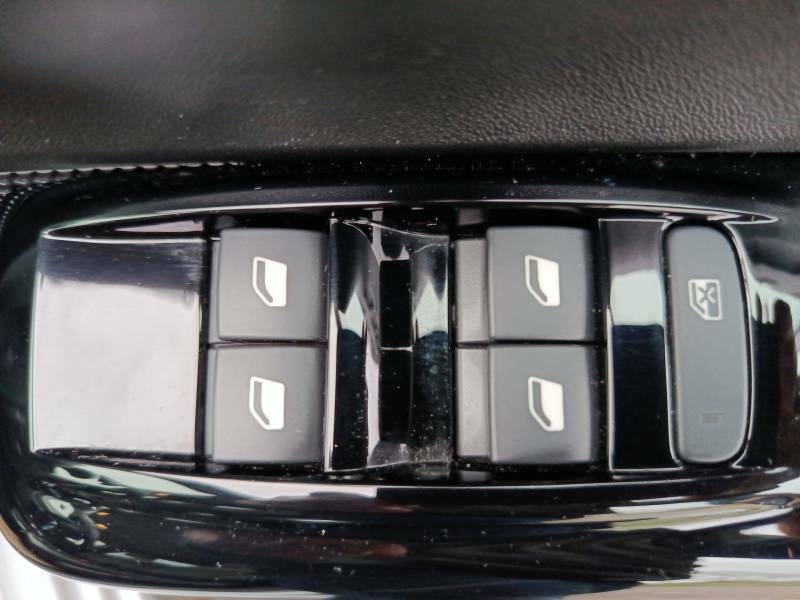 Citroen C3 1.2 Puretech Shine Plus Hatchback Manua EX72VFP #6