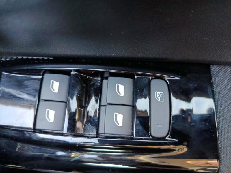 Citroen C3 1.2 Puretech Shine Plus Hatchback Manua PJ72BBV #6