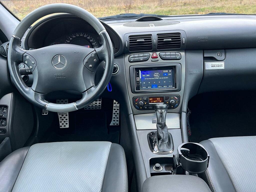 Mercedes-Benz C Class Saloon 3.2 C32 Amg 200151 Silver #3